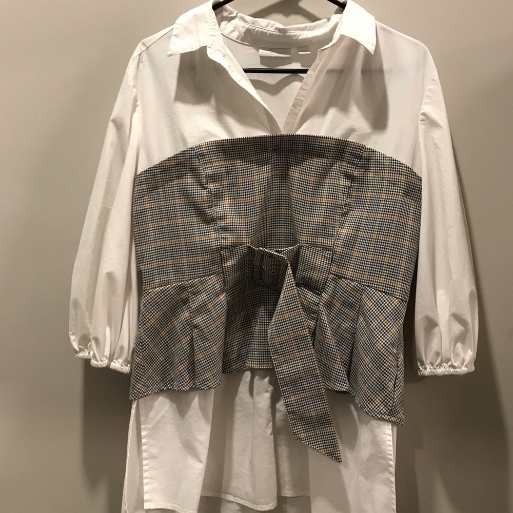 NY&CO size L illusion layered peplum tunic top!